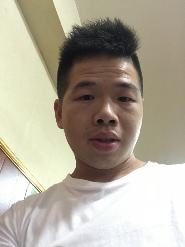 爱请简单点的第一张照片--鄂州交友中心